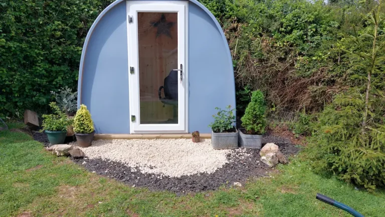 DORY office garden pod sophia farmer
