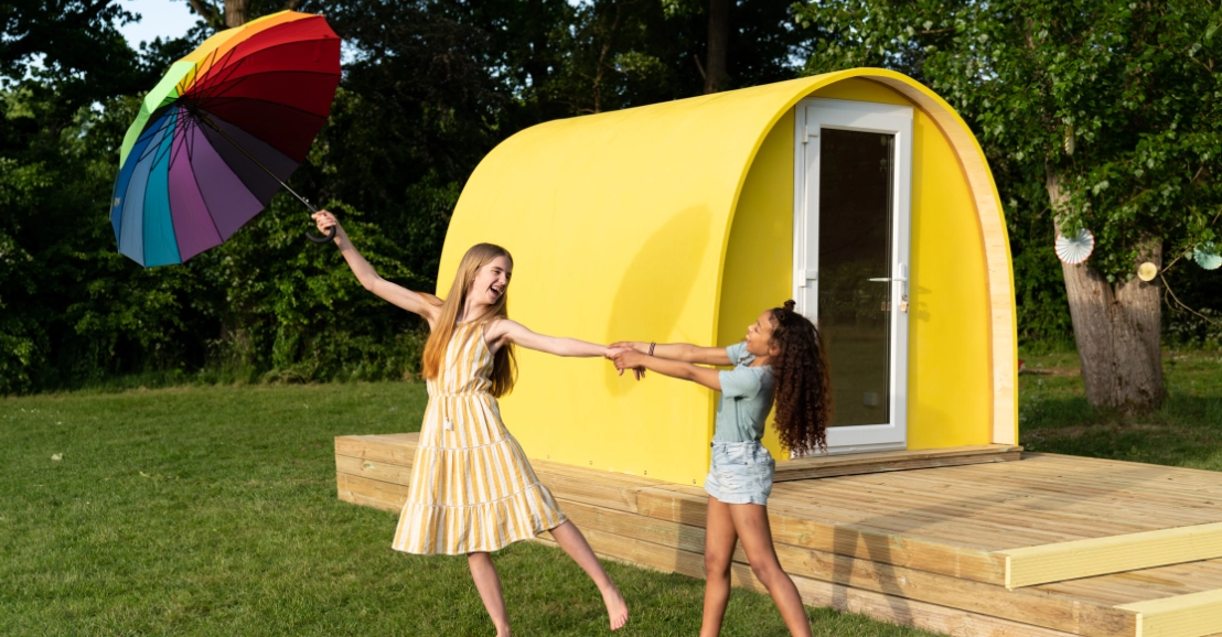 garden room for girls