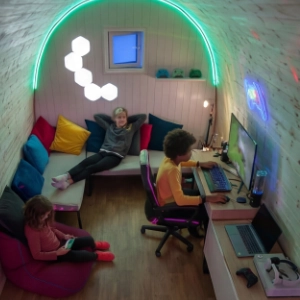 garden room for kids
