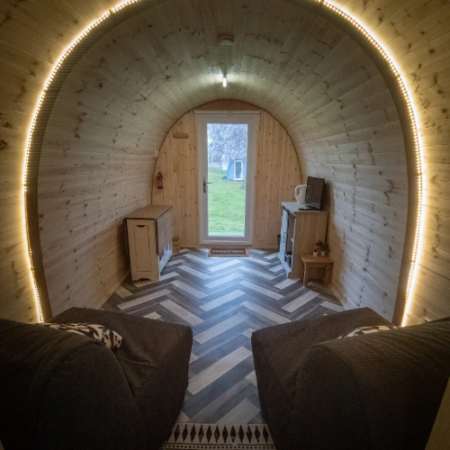 UK glamping pods